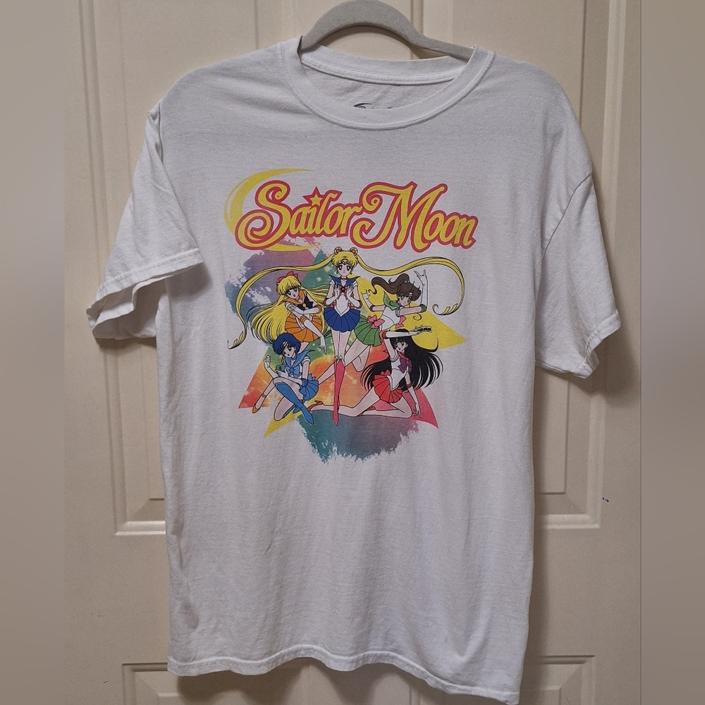 Sailor Moon White Graphic T-Shirt
